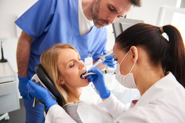 Best Root Canal Treatment  in Oswego, IL